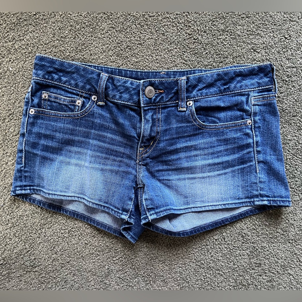 American Eagle Denim Shorts Size 8